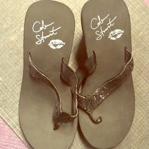 Excellent condition platform flip flops size 6